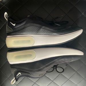 Nike Air Max Dia Women 9.5